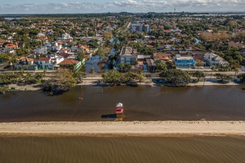 Governo Federal prorroga até 31 de agosto prazo para prefeituras cadastrarem novas famílias no Auxílio Reconstrução