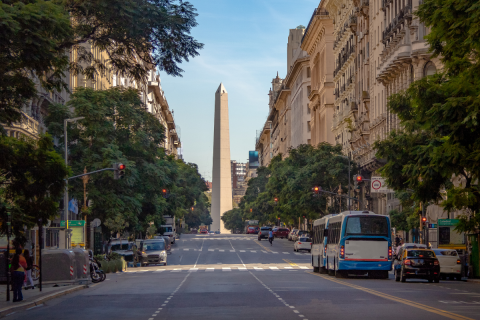 Pobreza na Argentina aumenta e atinge 15,7 milhões de pessoas;  52,9% da população